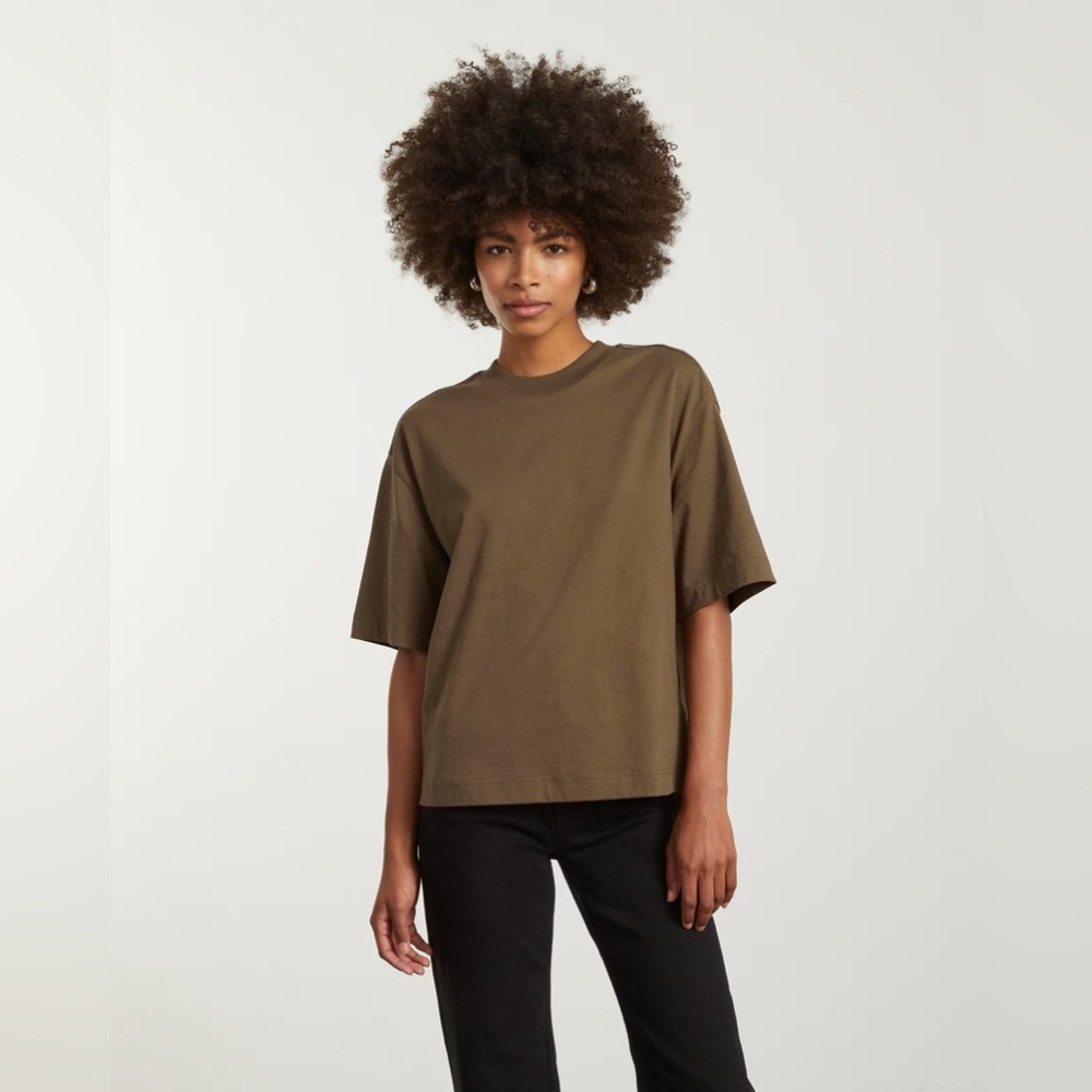 NWT Everlane The Premium Weight Relaxed Tee